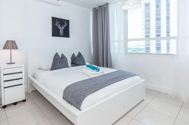 Luxury, Studio, Girasole Apartments 1/5