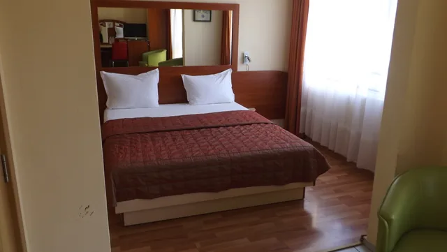غرفة كومفورت بسرير مزدوج، Palitra Family Hotel 2/4