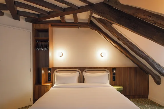 غرفة بريستيج بسرير كوين وسرير فردي، Hotel Salvia 1/10