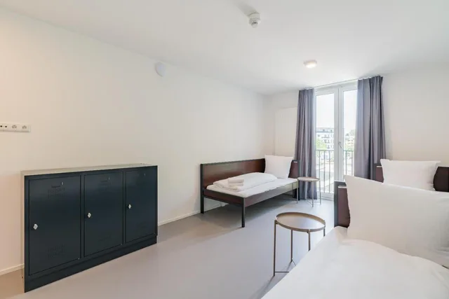 غرفة قياسية ثلاثية بثلاثة أسرّة، AR City Hotel Berlin 1/1