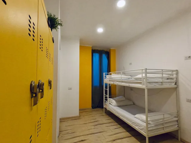 Mixed Dorm, 6 Beds, QUO Milano 3/4