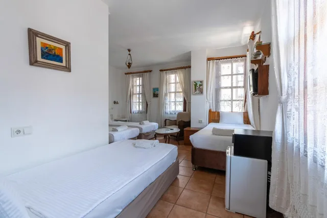 غرفة رباعية، Atelya Art Hotel 2/7