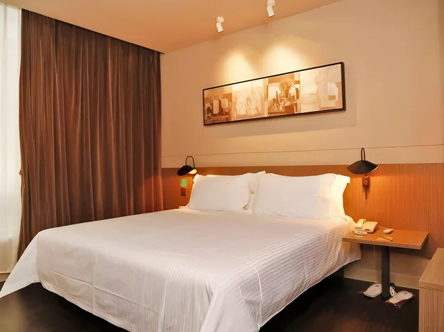 غرفة سوبيريور بسرير مزدوج، Jinjiang Inn Shenzhen Huanggang Port 1/2