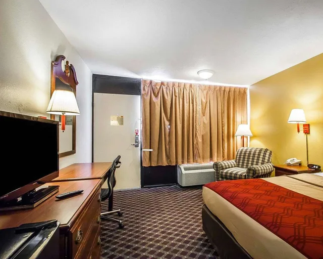 غرفة بسريرين مزدوجين، Econo Lodge Dyersburg I-155 5/5
