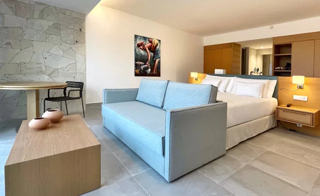 غرفة ديلوكس بسرير مزدوج بإطلالة على البحر، Barcelo Praia Cape Verde 7/10