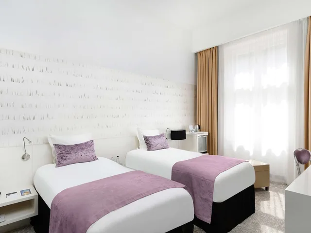 غرفة سوبيريور بسريرين منفصلين، Nemzeti Hotel Budapest - MGallery Collection 4/9