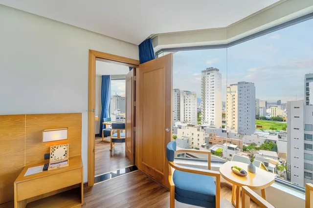 جناح متصل عائلي بسرير فردي، Sala Danang Beach Hotel 1/1