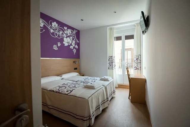غرفة بسرير مزدوج، Hostal Carracedo 5/10