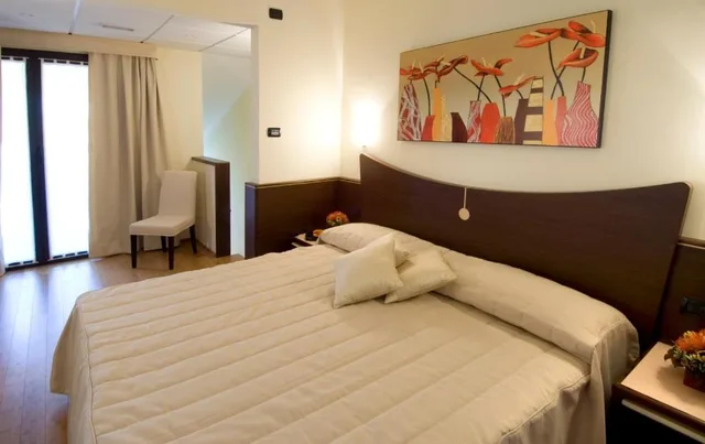 Maisonette، As Hotel Cambiago 2/4