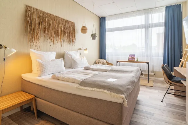 غرفة كلاسيكية بسرير كينج، Aqua Hotel & Hostel 1/5