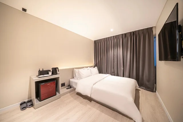 غرفة قياسية، Hotel LeeSunDeok 1/1