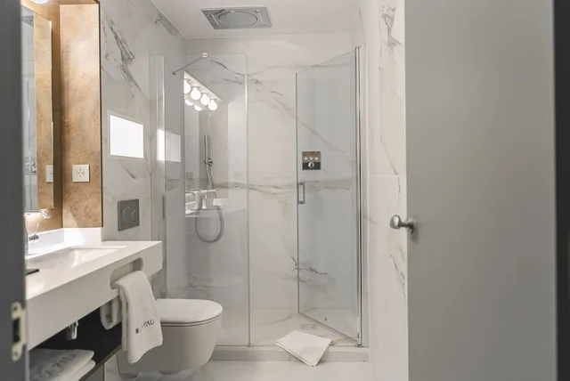 جناح جونيور عائلي بسريرين كوين مع أريكة، Hotel Boutique La Pau 5/7