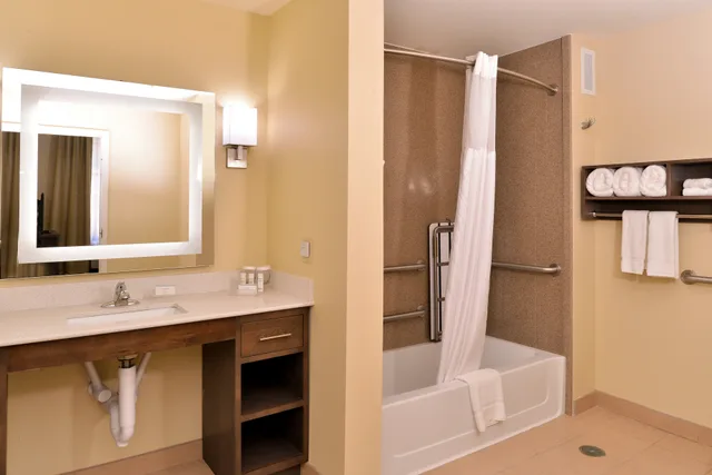 استوديو بسرير كينج لذوي الإعاقة، Homewood Suites by Hilton Houma LA 6/9