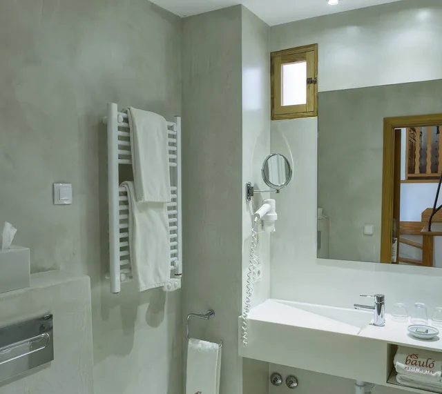 2 Bedrooms, Apartment, Double and Twin Beds, Valley View, 2 Sofa, Balcony، Es Baulo Petit Hotel 2/2