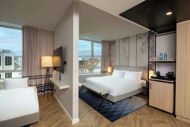 جناح جونيور بسرير كينج، DoubleTree by Hilton Berlin Ku’damm 1/3