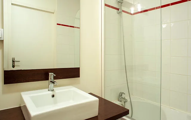 2 Bedrooms, Apartment, Vacanceole Le Duguesclin 2/2