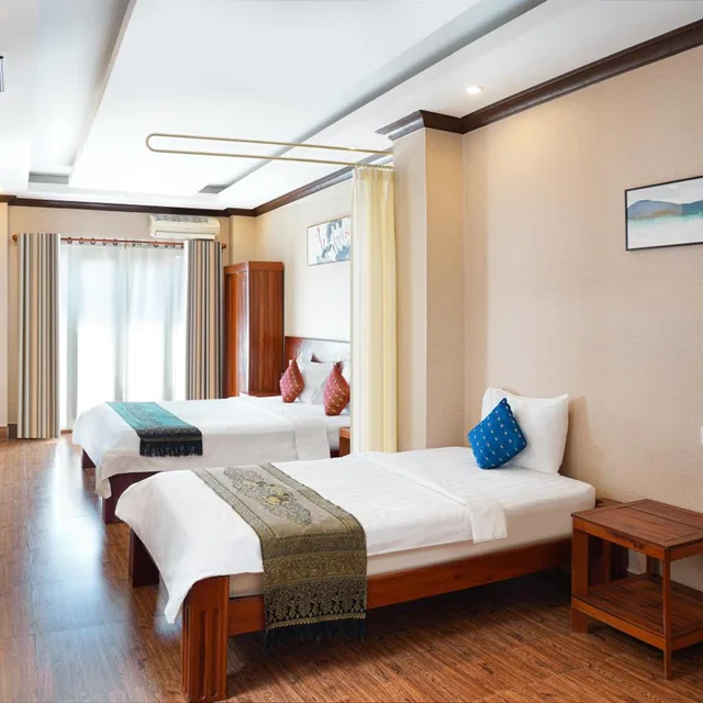 جناح عائلي، Phuminh Hotel Riverside 1/6