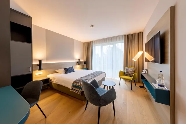 غرفة سوبيريور بسرير كينج، Parkhotel Maximilian Ottobeuren 1/10