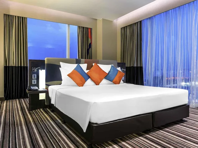 جناح بريميير بسرير كينج، Novotel Bangkok Impact 1/7
