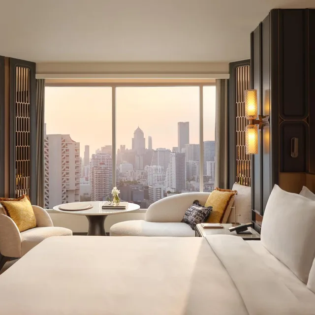 غرفة ديلوكس بسرير كينج، Grand Mercure Bangkok Windsor 1/6