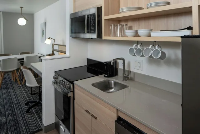 جناح بسريرين مزدوجين بغرفتي نوم، Towneplace Suites Texarkana 7/7
