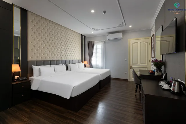 غرفة عائلية بشرفة، Avani Central Hotel Hanoi 4/6