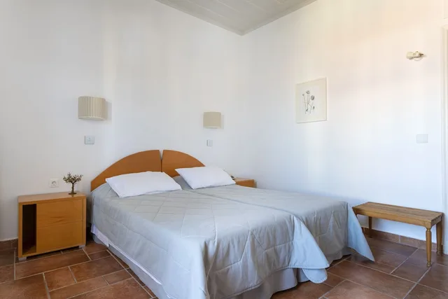 Economy, Double or Twin Bed, Hotel Roumani 2/3