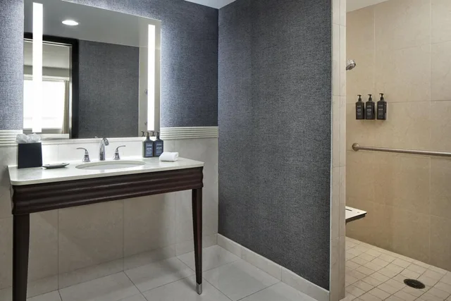 غرفة بسريرين كوين، Sheraton Valley Forge King of Prussia 10/10