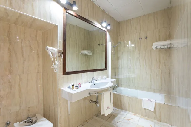 غرفة داخلية كلاسيكية بسرير مزدوج، Sao Joao de Deus by RIDAN Hotels 6/6