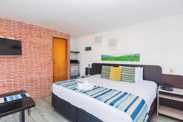 جناح بإطلالة على البحيرة، Hotel Guatatur 3/4