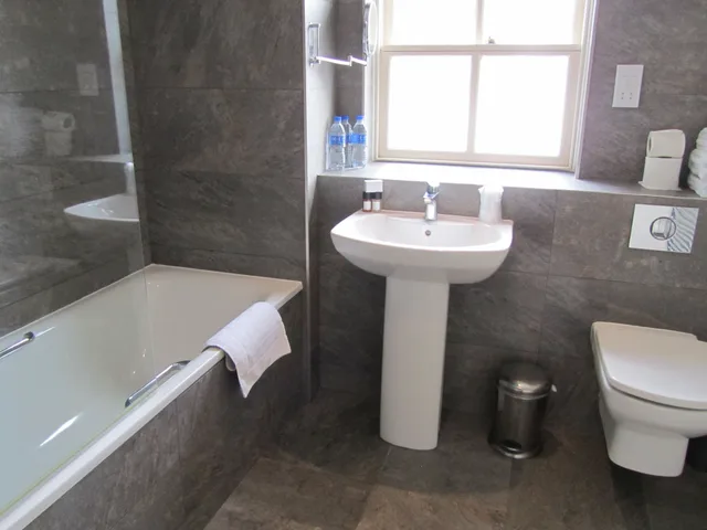Canopy, Standard, Double Bed، Best Western The Rose And Crown Colchester 4/5