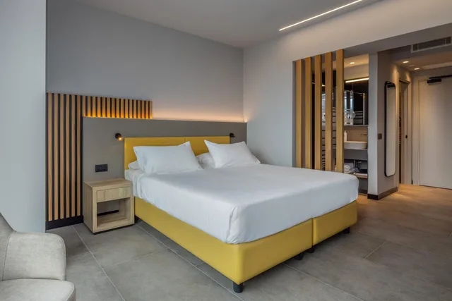 غرفة ديلوكس بسرير مزدوج بشرفة، Hotel Garda 6/10