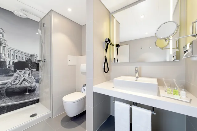 غرفة بريميوم بسرير مزدوج، Hotel Nh Collection Wien Zentrum 5/6
