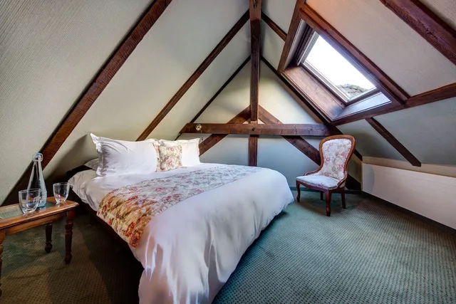 جناح جونيور بسريرين منفصلين بإطلالة على الجبل مع أريكة، Hotel Regina Wengen 4/7