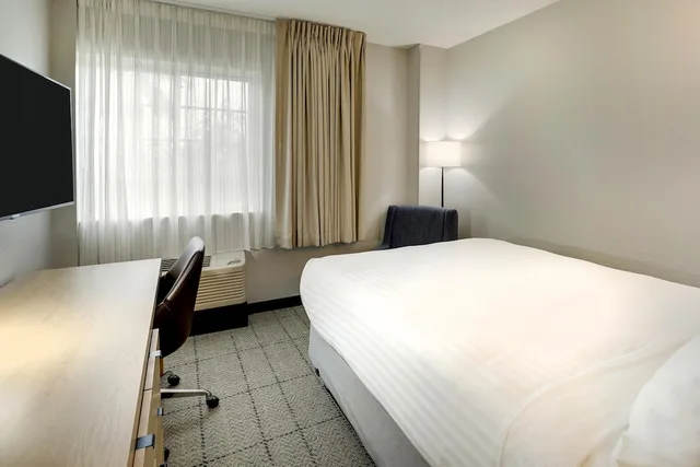 جناح بسريرين كوين بغرفة نوم واحدة، Sonesta Simply Suites Las Vegas 6/10