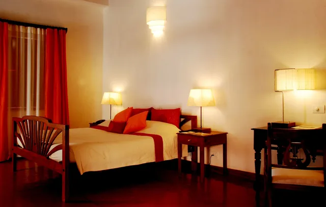 غرفة ديلوكس بسرير مزدوج، Maison Perumal Hotel & Restaurant CGH Earth 2/3
