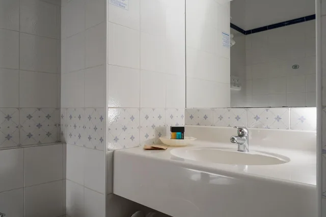 Comfort, Triple, Lateral Side Sea View, Hotel Ascot 5/5
