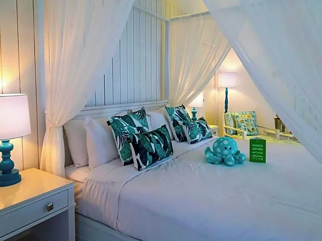 Spa, Villa, King Bed، Pacific Cebu Resort International 2/5