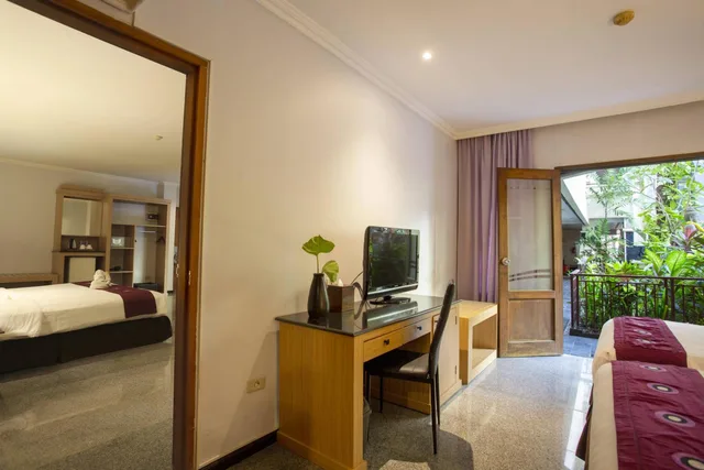 Deluxe, Double or Twin Bed, Pool Access، Famous Hotel Kuta (ex Permata Kuta Hotel by Prasanthi) 10/10