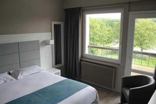 غرفة بسرير مزدوج، Hotel Le Quincangrogne 2/9