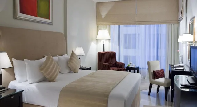 جناح بسرير مزدوج بإطلالة على المدينة، Mercure Dubai Barsha Heights Hotel Suites and Apartments 1/1