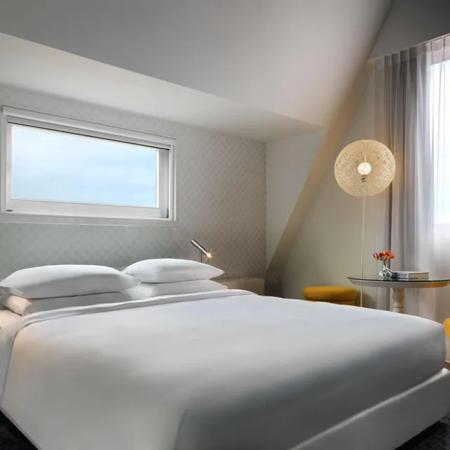 Andaz, Suite, King Bed، Andaz Amsterdam Prinsengracht 2/2