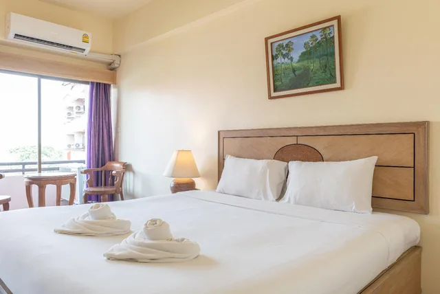 غرفة ديلوكس بسرير مزدوج، Nonthaburi Palace Hotel 1/10