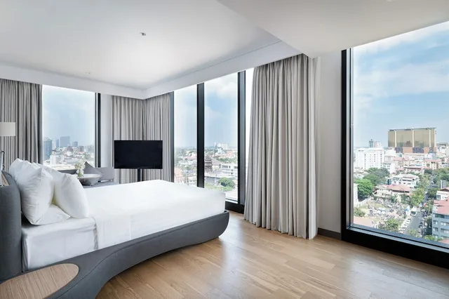 غرفة ديلوكس بسرير كينج، Novotel Phnom Penh BKK 1 3/10