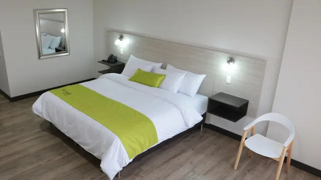 غرفة قياسية بسرير مزدوج، Arame Hotel 3/6