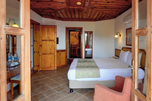 غرفة قياسية بسرير كوين، Montana Pine Resort Hotel and SPA 6/8