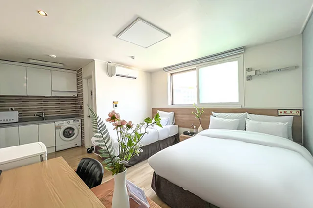 إقامة عائلية بسريرين منفصلين، Malu Hotel 2/4