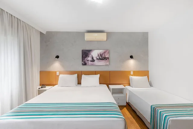 غرفة بسرير كوين وسرير فردي، Capcana Hotel Sao Paulo Jardins 2/6