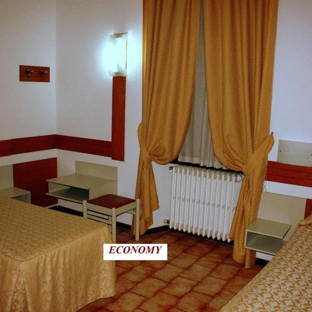 غرفة اقتصادية ثلاثية، Piccolo Hotel 2/7