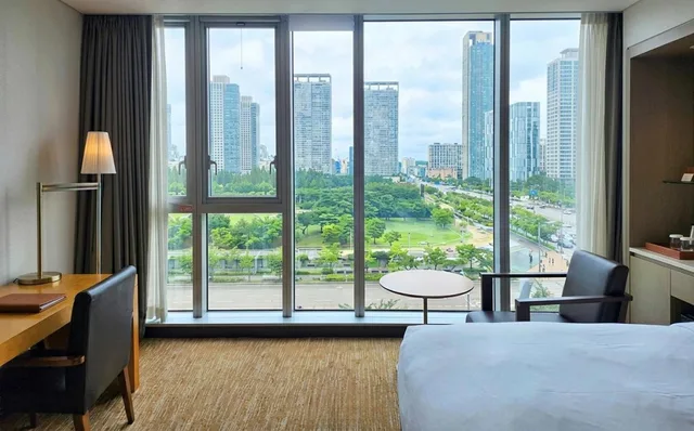 غرفة ديلوكس مزدوجة بإطلالة على المتنزه، Orakai Songdo Park Hotel, BW Premier Collection 4/5